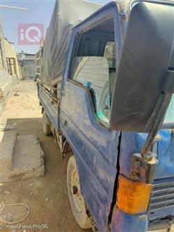 مازدا E2000